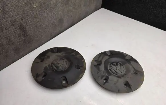 Volkswagen Crafter Original wheel cap 9064010025 ZGS004Q002