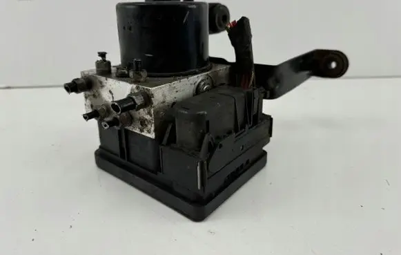 Volvo C30 ABS Pump 30794730AA