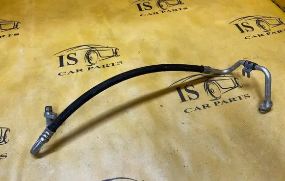Renault Megane IV Air conditioning (A/C) pipe/hose 924908532R