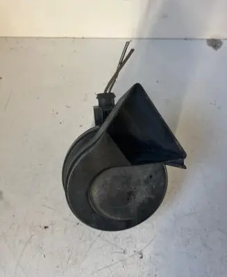 Opel Insignia A Horn signal 007728 E1000233 A28657625