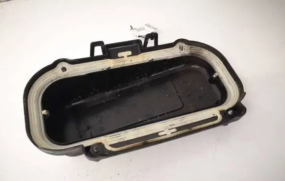 BMW 5 F10 F11 Fuse box cover 7555189 12907555189