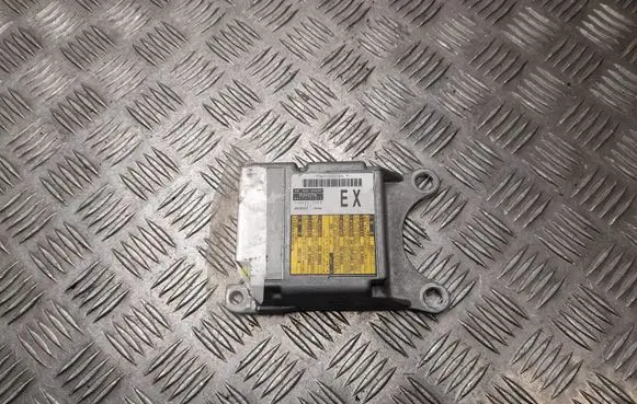 Toyota Prius+ (ZVW40) Airbag control unit/module 8917047570