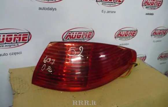 Peugeot 607 Rear/tail lights