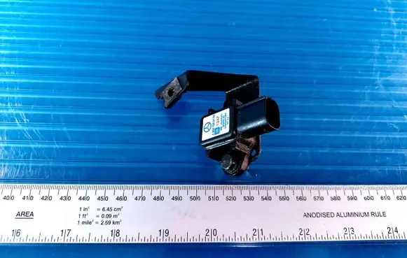 Mercedes-Benz A W169 Air pressure sensor A0041533128 1347
