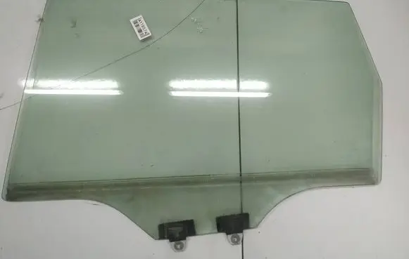 Honda FR-V Rear door window glass as2