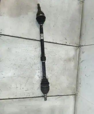 Front driveshaft