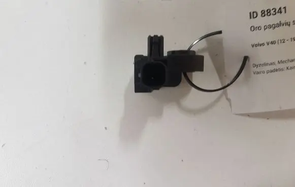 Volvo V40 Airbag deployment crash/impact sensor 31387313 1801581
