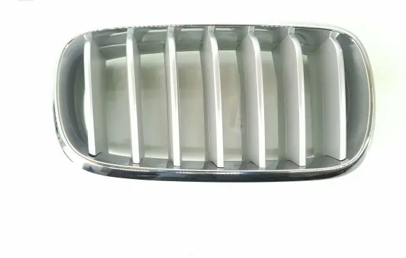 BMW X5 F15 Front bumper upper radiator grill 7303108 7316076 7316058