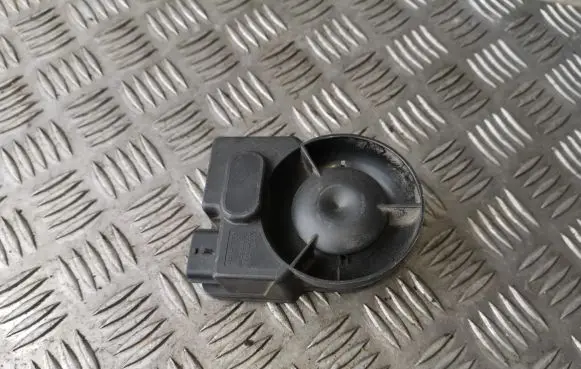 Renault Megane III Alarm system siren 4B7877C2A04 4B7877C2A