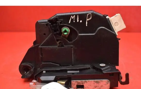 Mini One - Cooper R50 - 53 Front door lock ALR97820