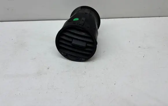 Volkswagen Caddy Dashboard side air vent grill/cover trim 2K0819703B