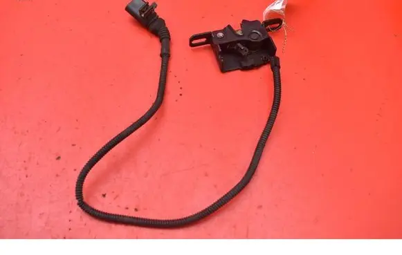 Audi A8 S8 D3 4E Engine bonnet/hood lock/catch 4E0823509D