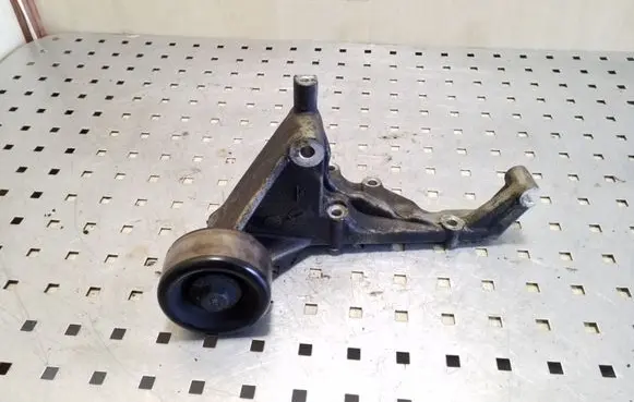 Generator/alternator bracket