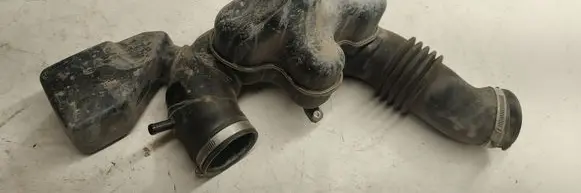 Subaru Outback (BS) Intake resonator 