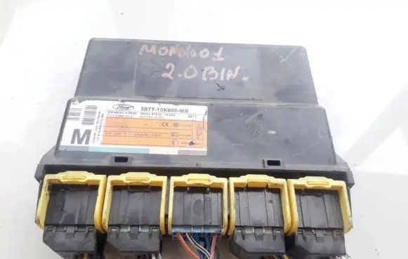 Ford Mondeo Mk III Comfort/convenience module 3S7T15K600MB 3S7T-15K600-MB