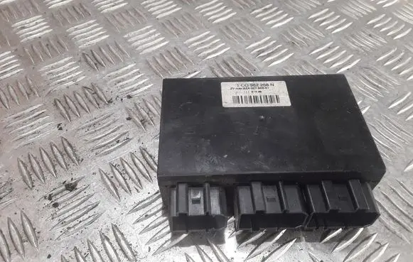 Volkswagen Golf IV Comfort/convenience module 1C0962258N