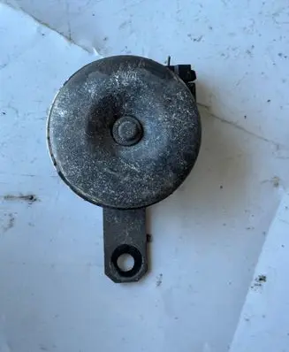 Toyota Prius (NHW20) Horn signal 8652028180