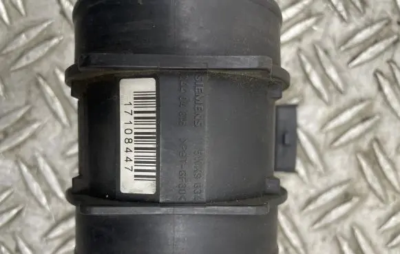 Opel Signum Mass air flow meter