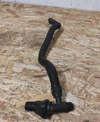 BMW 7 F01 F02 F03 F04 Breather hose/pipe 7575637