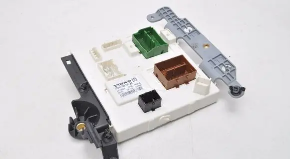 Volvo S90, V90 Central body control module 32217335