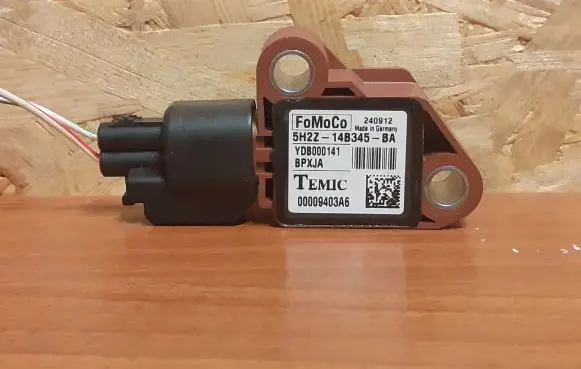 Land Rover Range Rover Sport L320 Airbag deployment crash/impact sensor 5H2Z14B345BA 1181