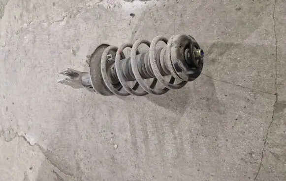 Citroen C4 I Picasso Front shock absorber with coil spring 