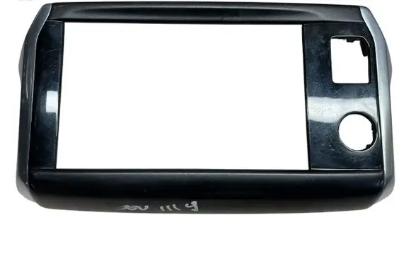 Peugeot 2008 I Radio/GPS head unit trim 9673861377