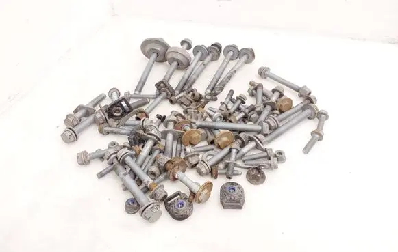 Audi e-tron Nuts/bolts 