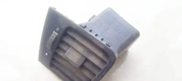 Subaru Legacy Dash center air vent grill