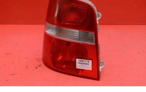 Volkswagen Touran I Rear/tail lights 1T0945095C