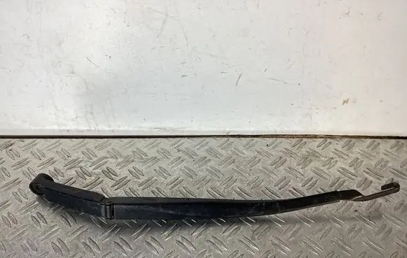 Lexus GS 250 350 300H 450H Front wiper blade arm 2174445