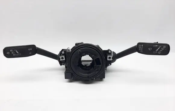 Volkswagen PASSAT B8 Headlight wiper switch 5Q1953521KK