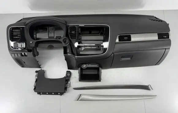 Mitsubishi Outlander Dashboard