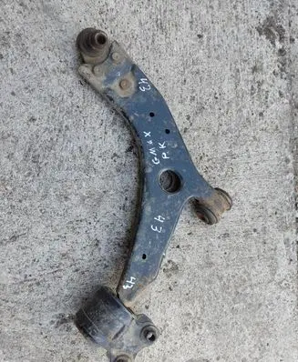 Ford Focus C-MAX Front lower control arm/wishbone