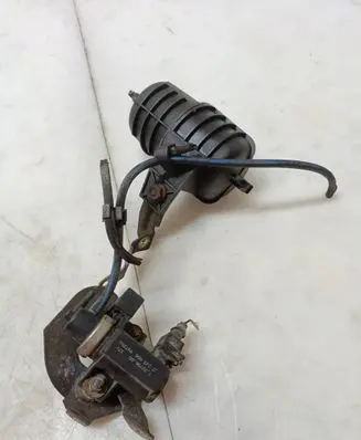 BMW 5 E39 Turbo solenoid valve 72279600 99T260 2247906