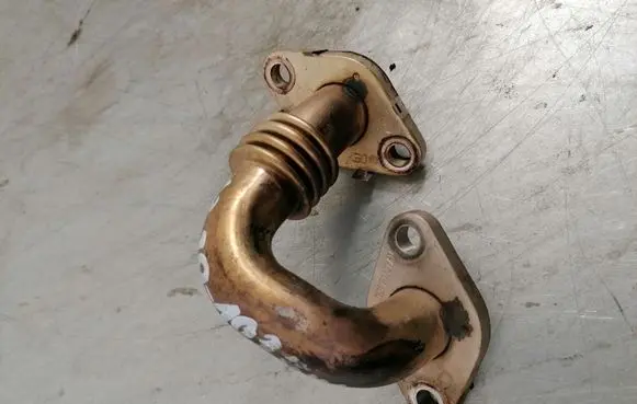 Audi A3 S3 A3 Sportback 8P EGR valve line/pipe/hose 03G131521AM