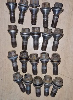 Volvo S60 Nuts/bolts 