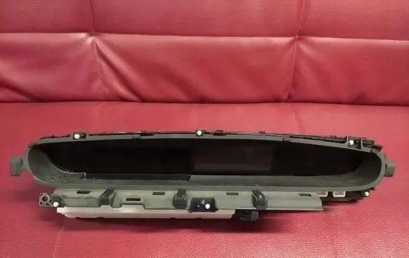 Toyota Prius (XW30) Speedometer (instrument cluster) 8380047390