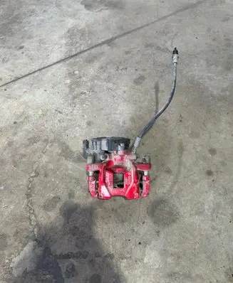 Ford Focus Rear brake caliper JX6120253B