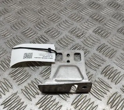 Citroen C3 Front bumper mounting bracket 9804370980