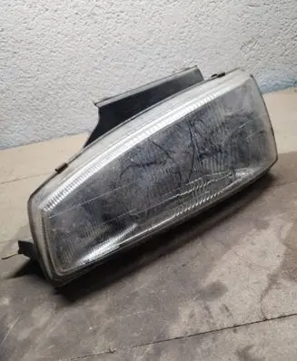 Hyundai Lantra I Headlight/headlamp 7R011108 1010889
