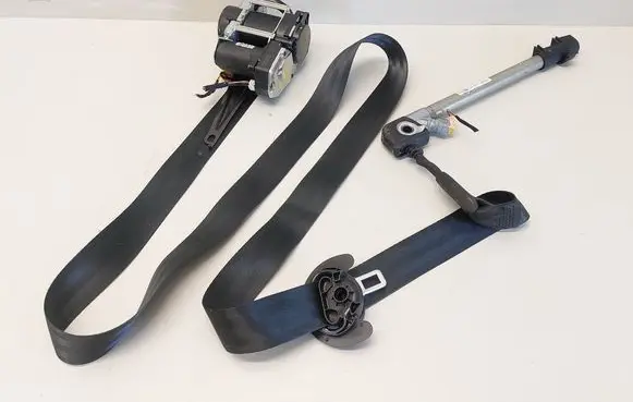 Volkswagen ID.5 Front seatbelt 