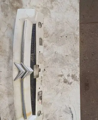 Citroen Berlingo Front bumper upper radiator grill 4464941996