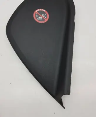 Infiniti Q30 Dashboard side end trim 684985DF0A