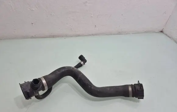 BMW X1 E84 Engine coolant pipe/hose 
