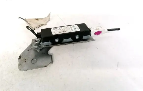 Volkswagen Touran I Antenna control unit 1T0035577H