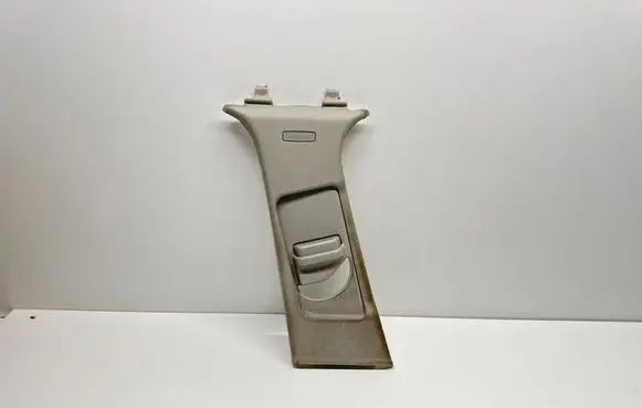Mercedes-Benz C W204 (B) pillar trim (top) A2046903726 A2048600130 A2048600930