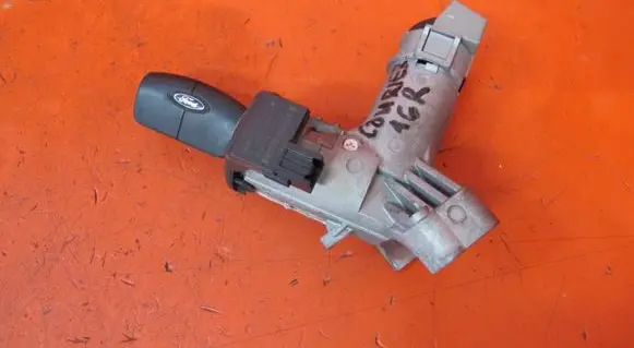 Ford Turneo Courier Ignition lock 9V213F880ED