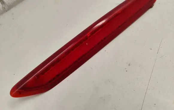 Volkswagen Polo Third/center stoplight 606945097