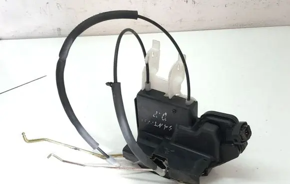 Hyundai Santa Fe Front door lock